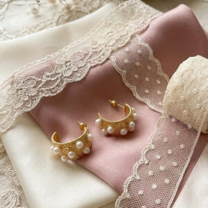 Pearlcrest Hoop Earrings