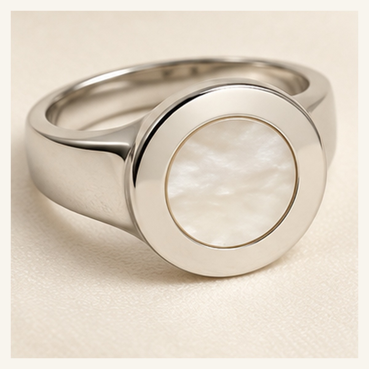 Ivory Inlay Circle Signet Ivory Inlay Circle Signet