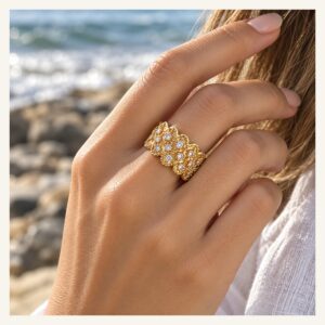Golden Scallop Pavé Ring