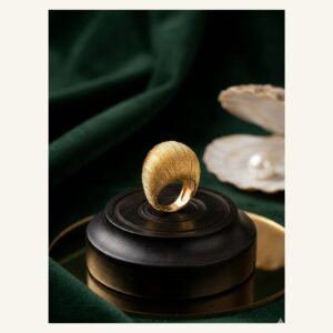 Golden Ribbed Shell Ring