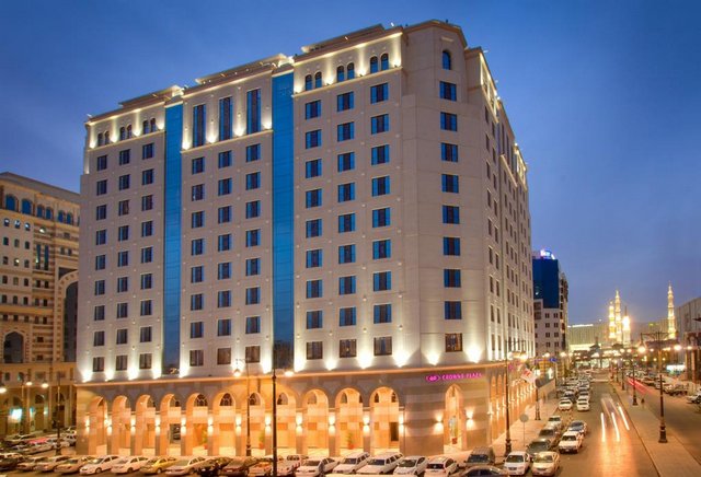 فندق كراون بلازا المدينة المنورة